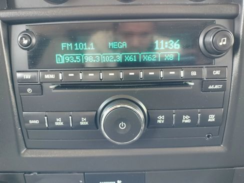 Used 2019 Chevrolet Express 3500 Extended w/ Driver Convenience Package image 44