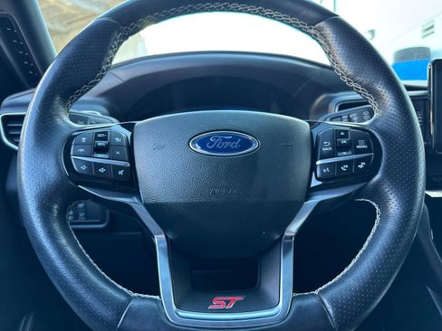 Used 2022 Ford Explorer ST w/ Equipment Group 401A image 28