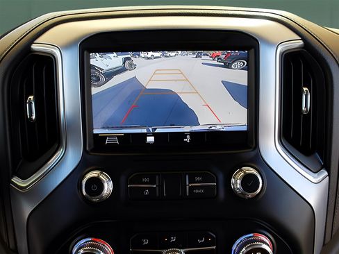 Used 2019 GMC Sierra 1500 SLT w/ SLT Premium Plus Package image 18