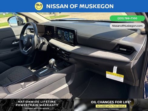 New 2026 Nissan Kicks SV w/ SV Premium Package image 24