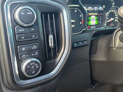 Used 2023 GMC Sierra 3500 Denali w/ Denali Black Diamond Edition image 26