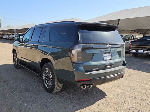 New 2026 Chevrolet Suburban Z71 w/ Z71 Off-Road Package AWD/4WD image 5