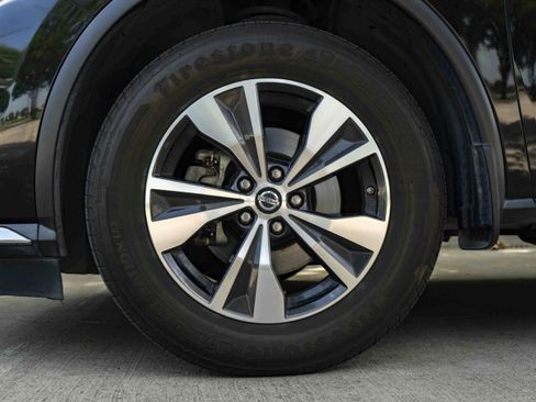 Used 2019 Nissan Murano SV AWD/4WD image 14