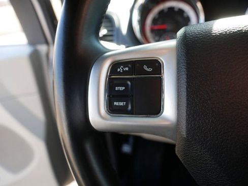 Used 2016 Dodge Grand Caravan SE w/ Quick Order Package 29E SE FWD image 26