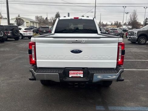 Used 2025 Ford F350 Lariat w/ Camper Package image 7