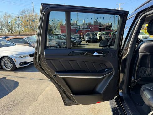 Used 2014 Mercedes-Benz GL 450 4MATIC image 39