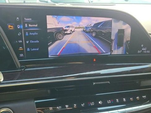 Certified 2023 Cadillac Escalade ESV Sport Platinum image 20