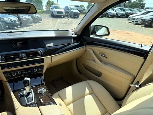 Used 2013 BMW 528i 528i Sedan 4D image 19