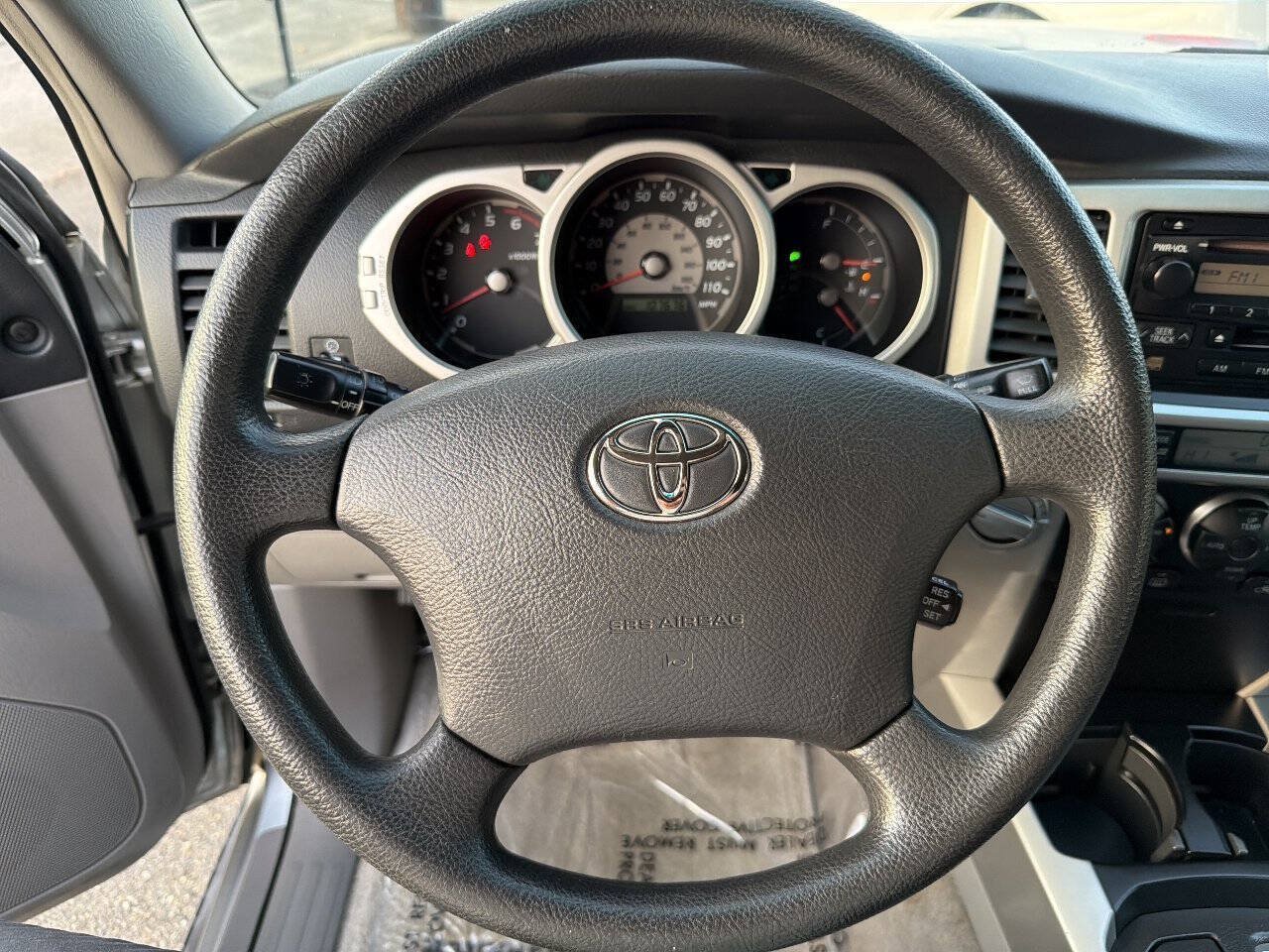 Used 2003 Toyota 4Runner SR5 w/ Preferred Accessory Pkg AWD/4WD image 29