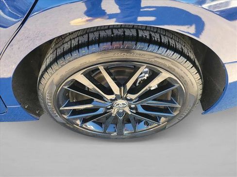 Used 2024 Toyota Camry XSE image 12