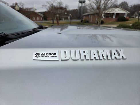 Used 2017 GMC Sierra 3500 SLT w/ Duramax Plus Package image 14