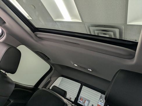 Used 2018 GMC Sierra 1500 SLT image 21