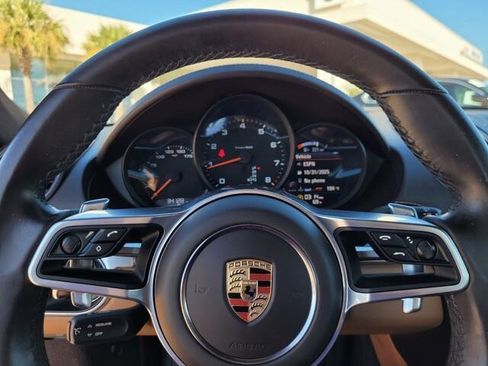 Used 2024 Porsche 718 Cayman image 15