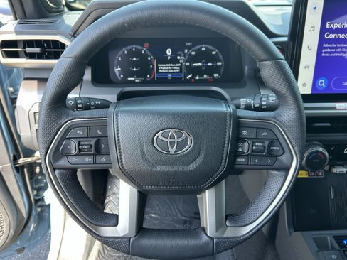 Used 2026 Toyota 4Runner TRD Sport Premium AWD/4WD image 26