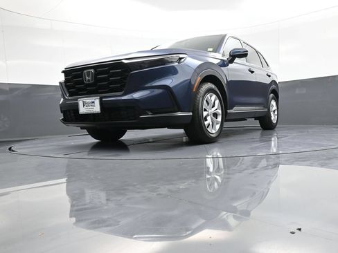 Certified 2025 Honda CR-V LX image 25
