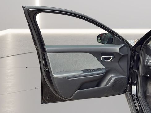 Certified 2025 Kia K4 EX FWD image 22