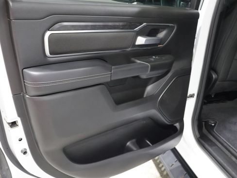 Used 2024 RAM 1500 Big Horn AWD/4WD image 18