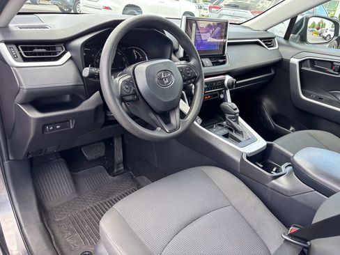 Certified 2025 Toyota RAV4 LE FWD image 17