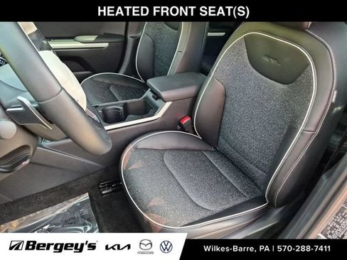 Certified 2025 Kia K4 GT-Line FWD image 13