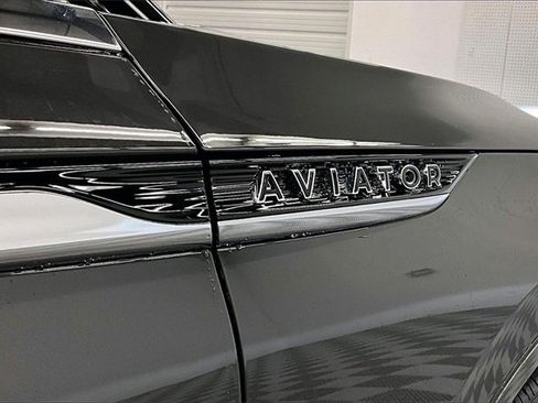 Used 2024 Lincoln Aviator Black Label w/ Dynamic Handling Package image 10