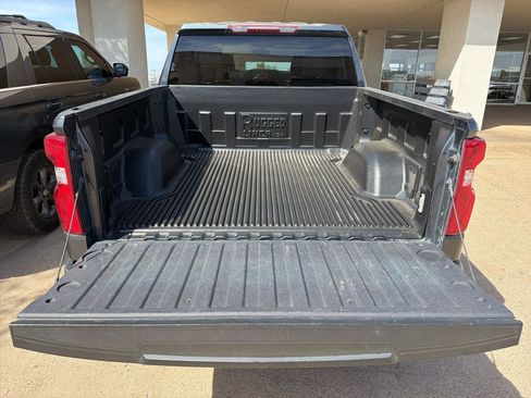 Used 2021 Chevrolet Silverado 1500 Custom image 16