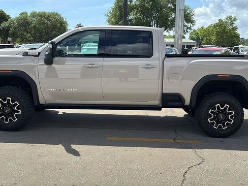 New 2026 GMC Sierra 2500 AT4X AWD/4WD image 4