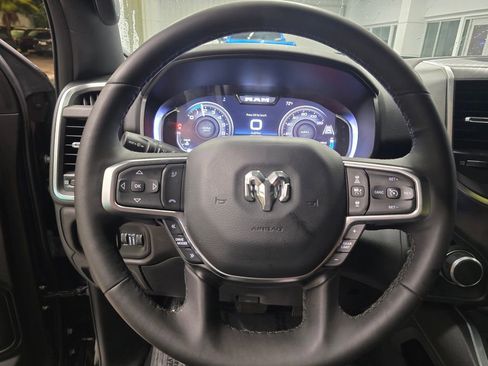 Certified 2025 RAM 1500 Big Horn RWD image 19
