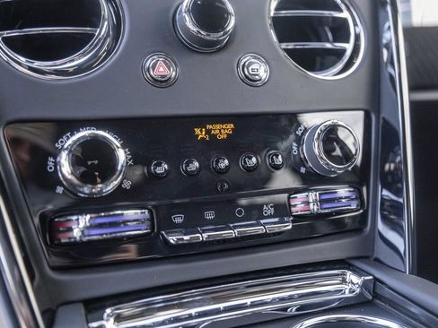 New 2026 Rolls-Royce Cullinan Black Badge AWD/4WD image 40