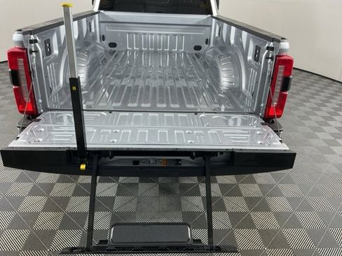 Used 2024 Ford F350 Lariat w/ Camper Package image 8