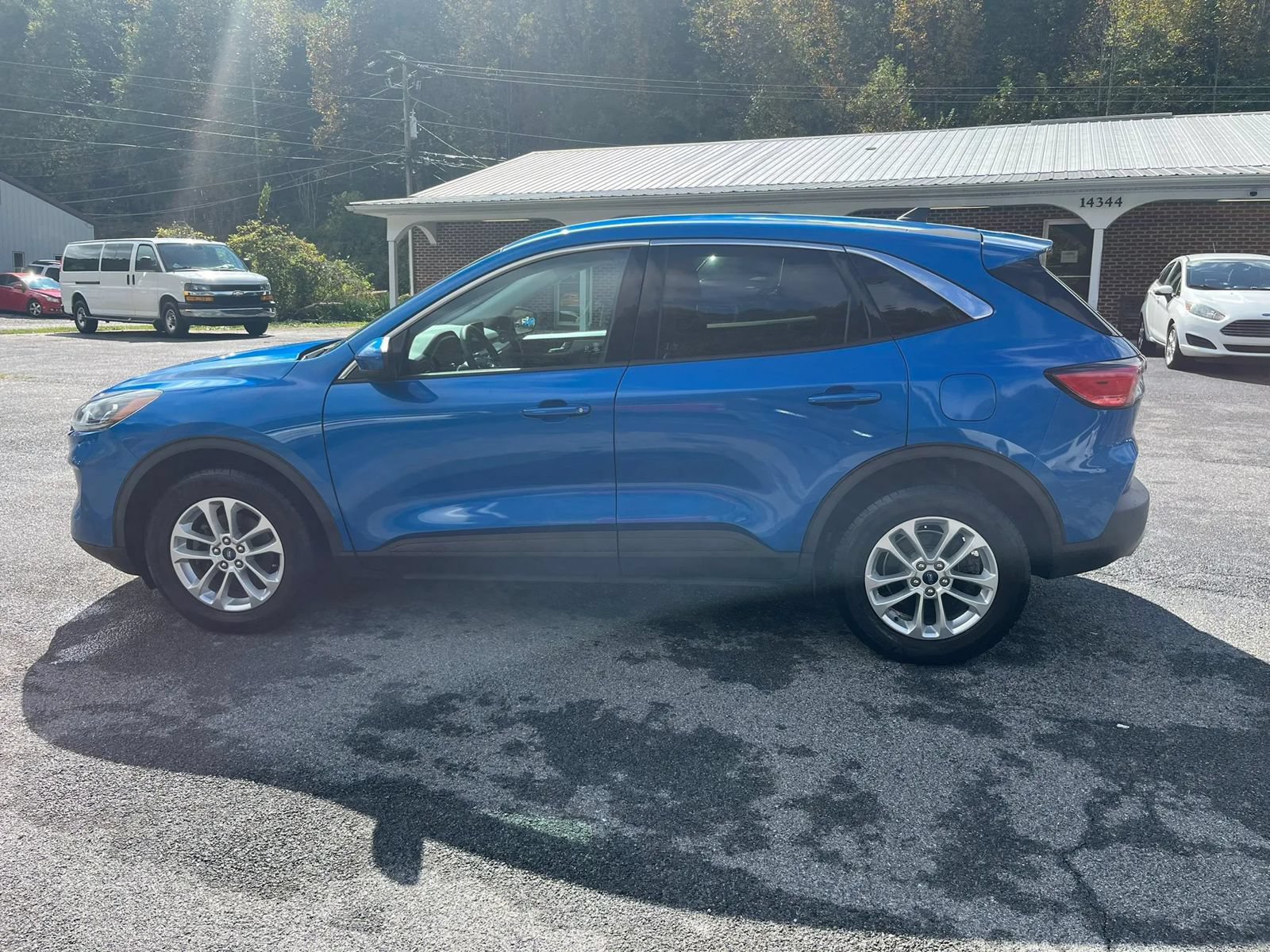 Used 2021 Ford Escape SE AWD/4WD image 8