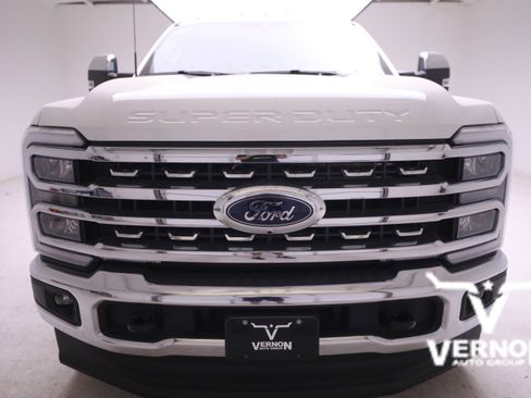 New 2026 Ford F350 Lariat w/ Chrome Package image 8