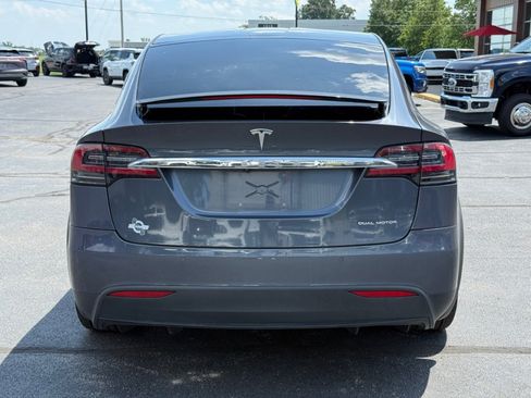 Used 2020 Tesla Model X Long Range AWD/4WD image 7