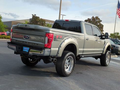 Used 2019 Ford F250 Lariat w/ Lariat Ultimate Package image 5
