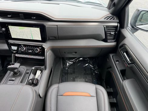Used 2026 GMC Sierra 1500 AT4 w/ AT4 Premium Package AWD/4WD image 28