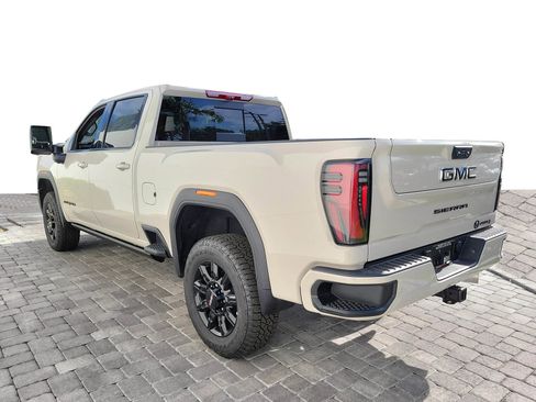 New 2026 GMC Sierra 2500 AT4 w/ AT4 Premium Plus Package AWD/4WD image 4