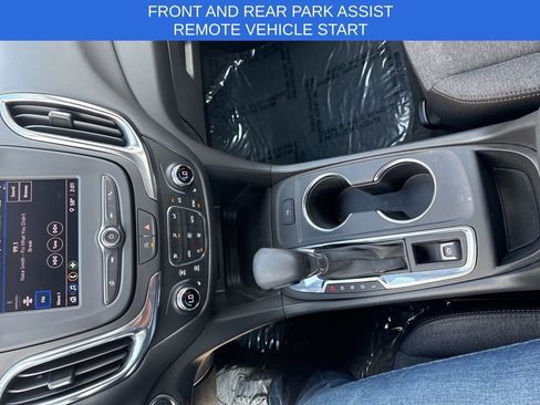 Used 2023 Chevrolet Equinox LT image 31