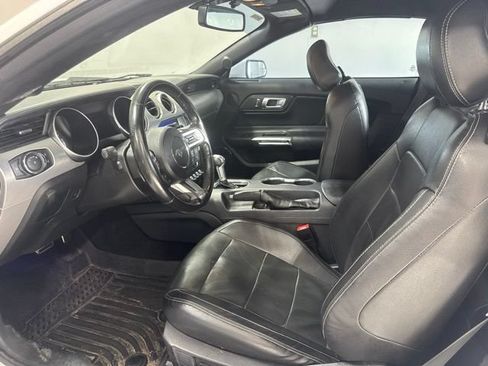 Used 2020 Ford Mustang GT Premium RWD image 12