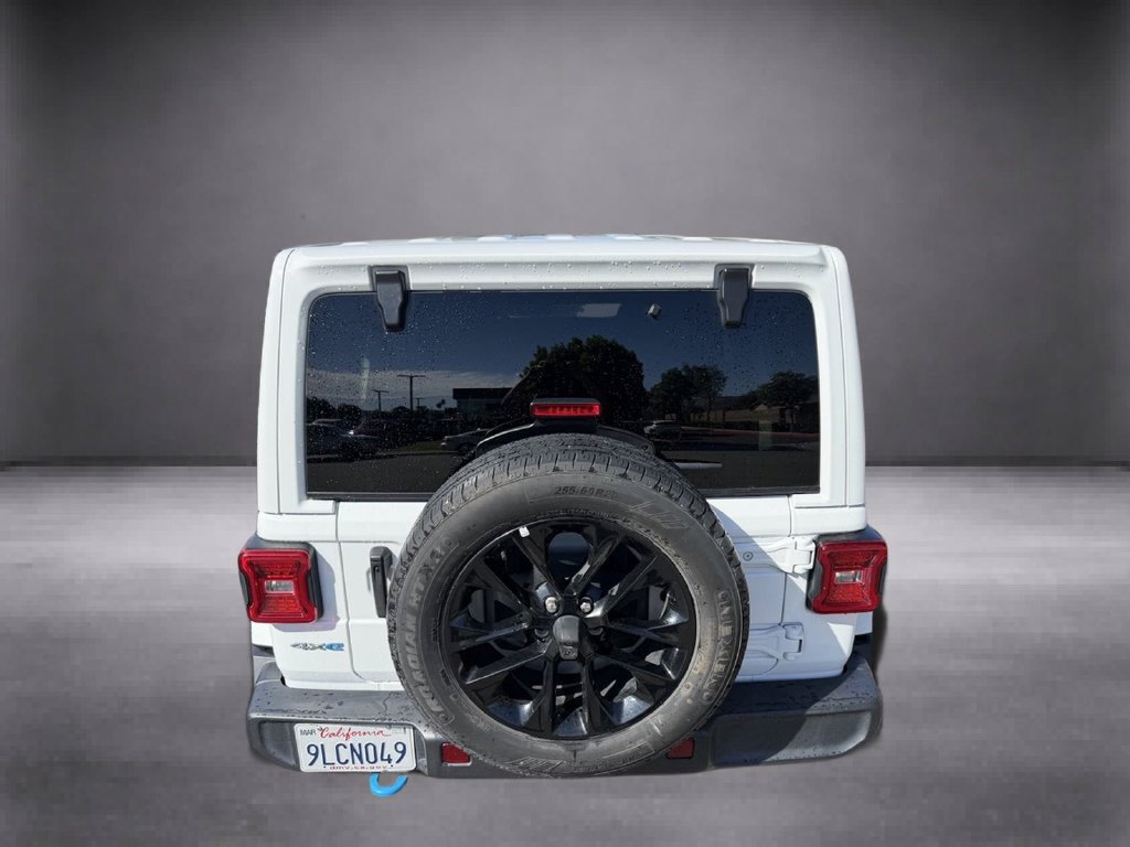 Used 2024 Jeep Wrangler Unlimited Sahara AWD/4WD image 13