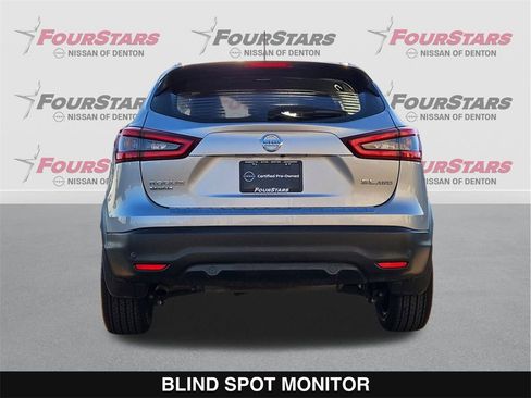 Used 2022 Nissan Rogue Sport SL image 5