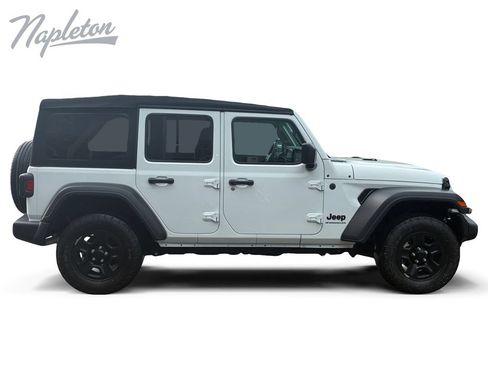 Used 2024 Jeep Wrangler Unlimited Sport AWD/4WD image 7