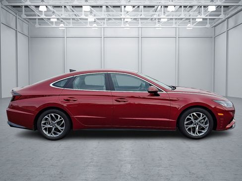 Certified 2023 Hyundai Sonata SEL FWD image 7