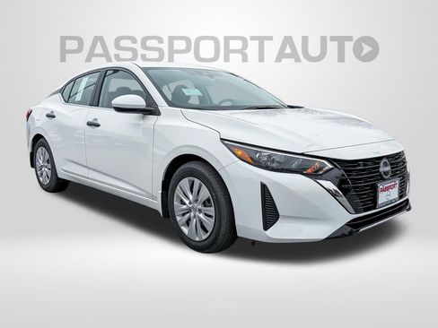 Certified 2025 Nissan Sentra S FWD image 3