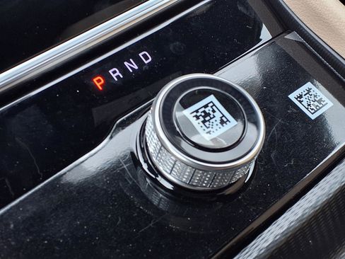 New 2026 Jeep Grand Cherokee L Limited RWD image 14