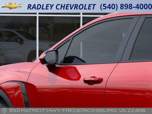 New 2026 Chevrolet Blazer EV LT image 12