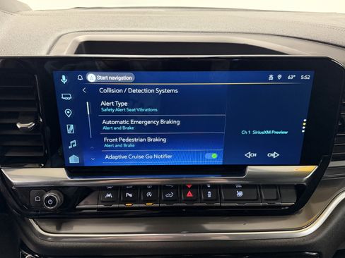 Used 2024 Chevrolet Silverado 1500 High Country w/ High Country Premium Package image 10