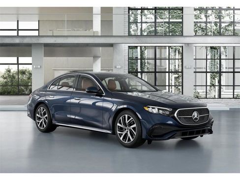 New 2026 Mercedes-Benz E 350 4MATIC Sedan image 11