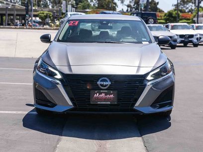 Used 2024 Nissan Altima 2.5 SV