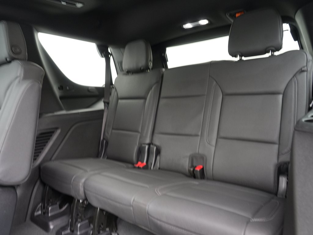 Certified 2023 Chevrolet Tahoe Z71 w/ Luxury Package AWD/4WD image 27