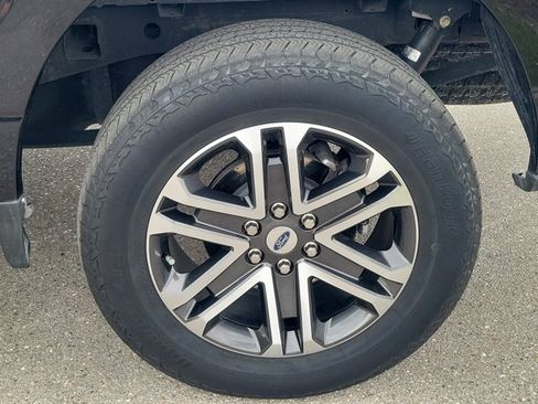 Used 2022 Ford F150 XL w/ STX Appearance Package image 12