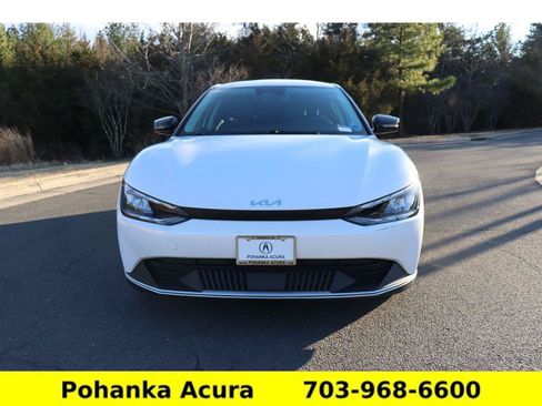 Used 2022 Kia EV6 Light image 2